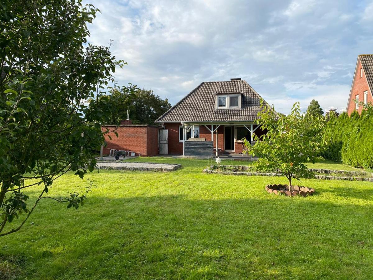 Ferienhaus Sieglinde Mit Deichblick Emden Buitenkant foto