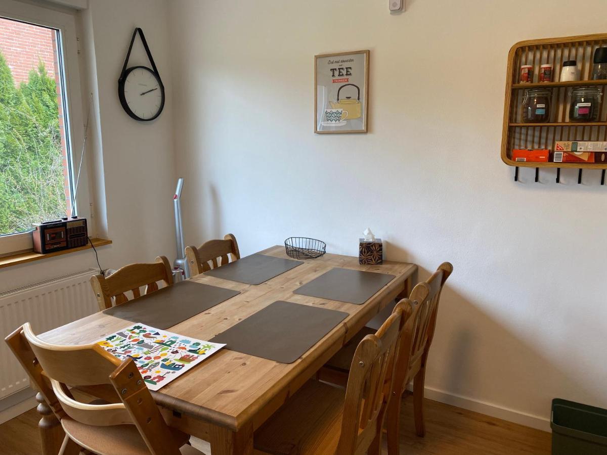 Ferienhaus Sieglinde Mit Deichblick Emden Buitenkant foto