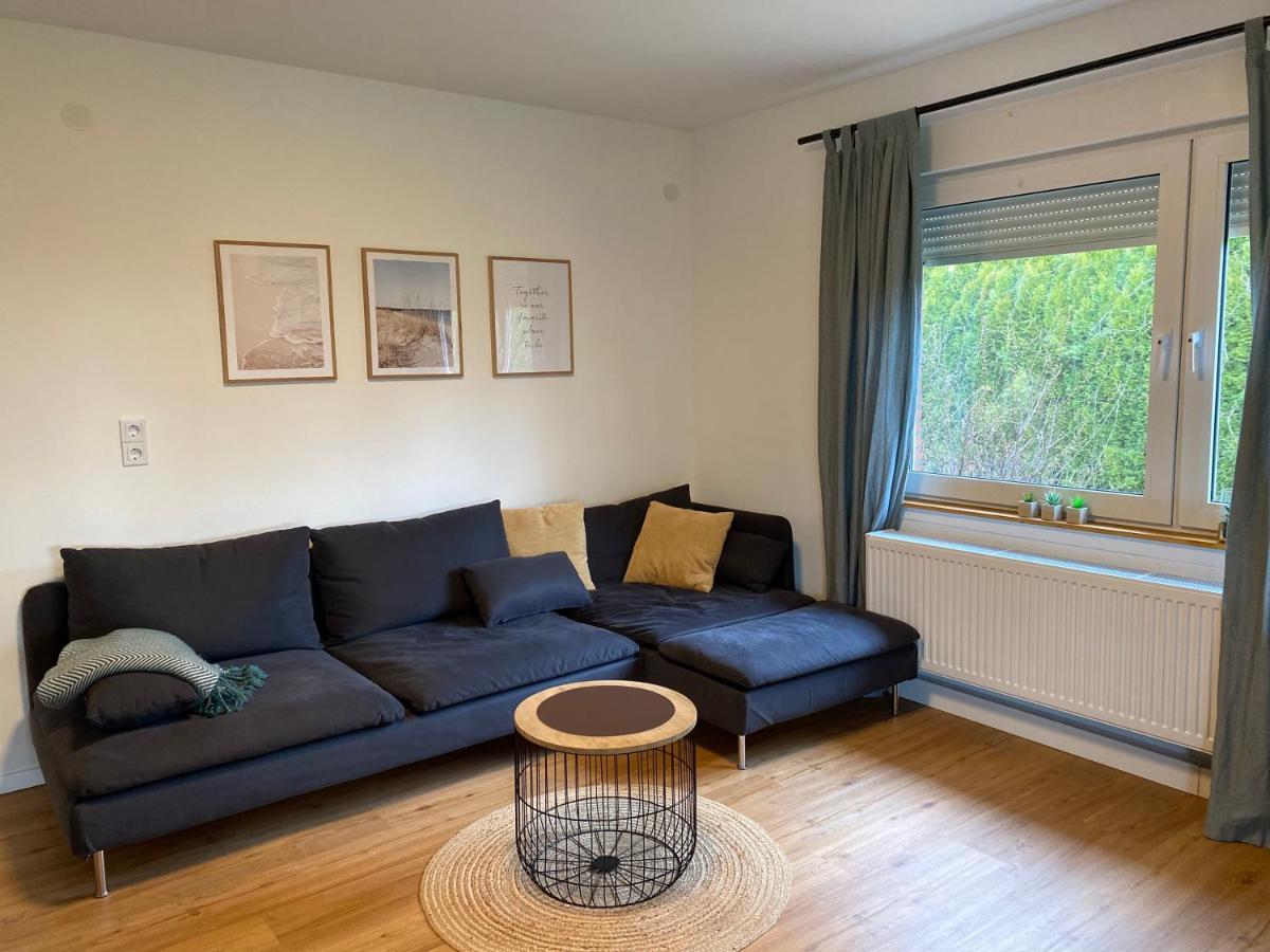 Ferienhaus Sieglinde Mit Deichblick Emden Buitenkant foto